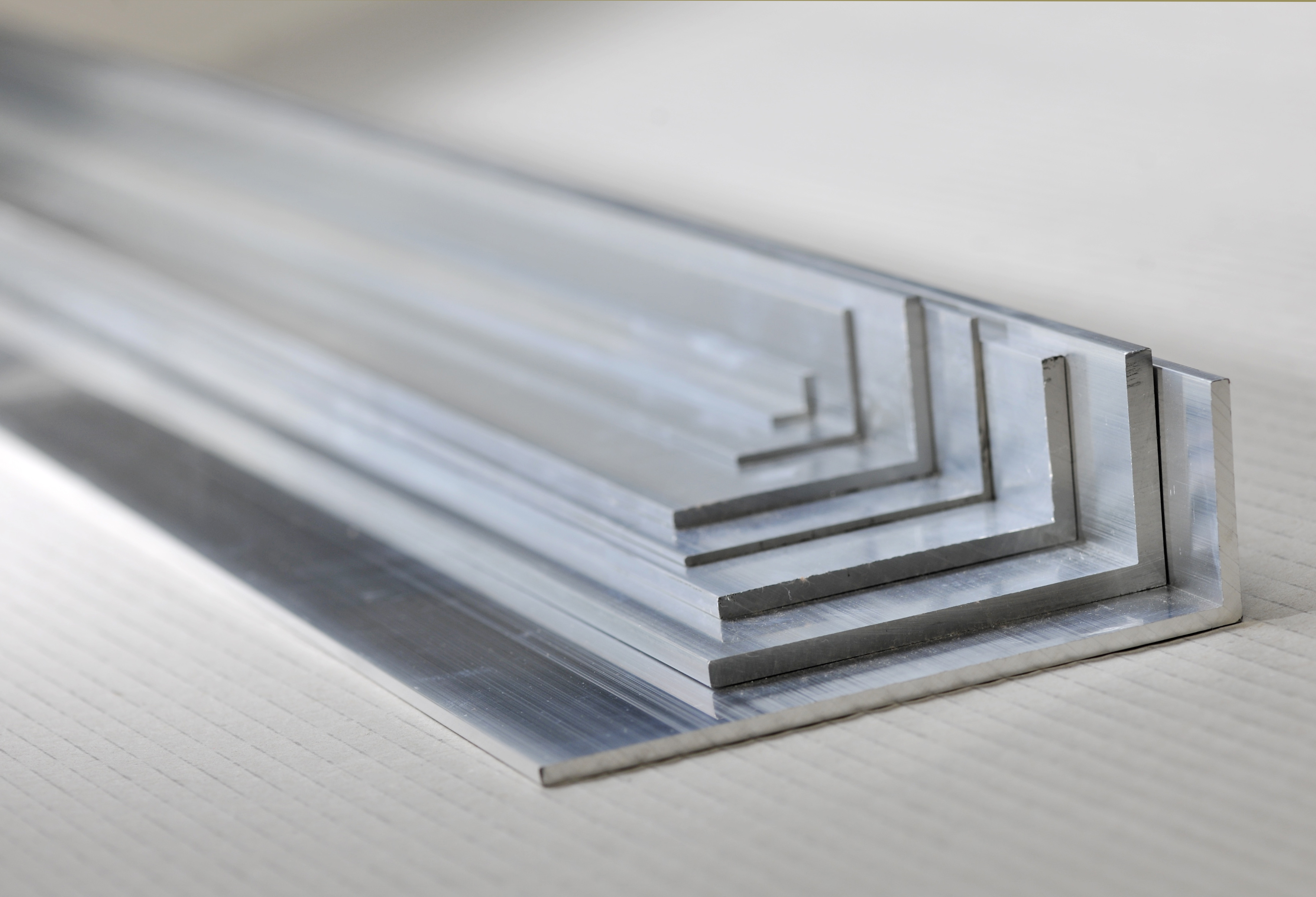 Alu Ángulo EN AW 6060